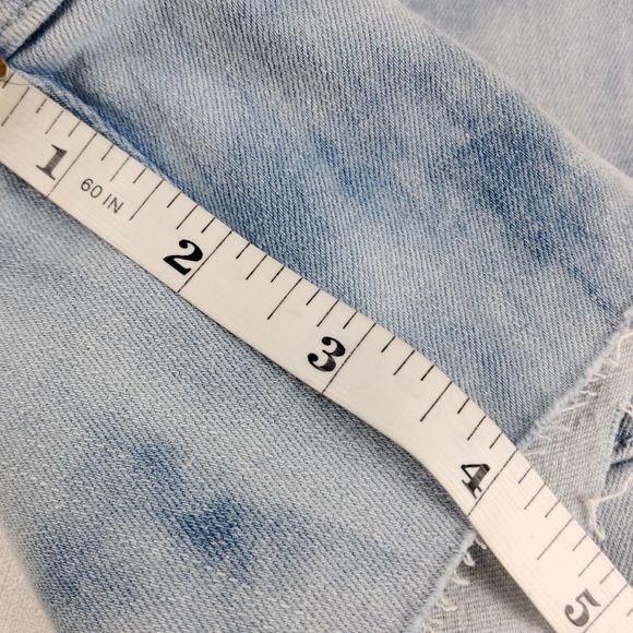 Universal Thread High Rise Acid Wash Frayed Hem Denim Shorts New Size 4 - Picture 8 of 11